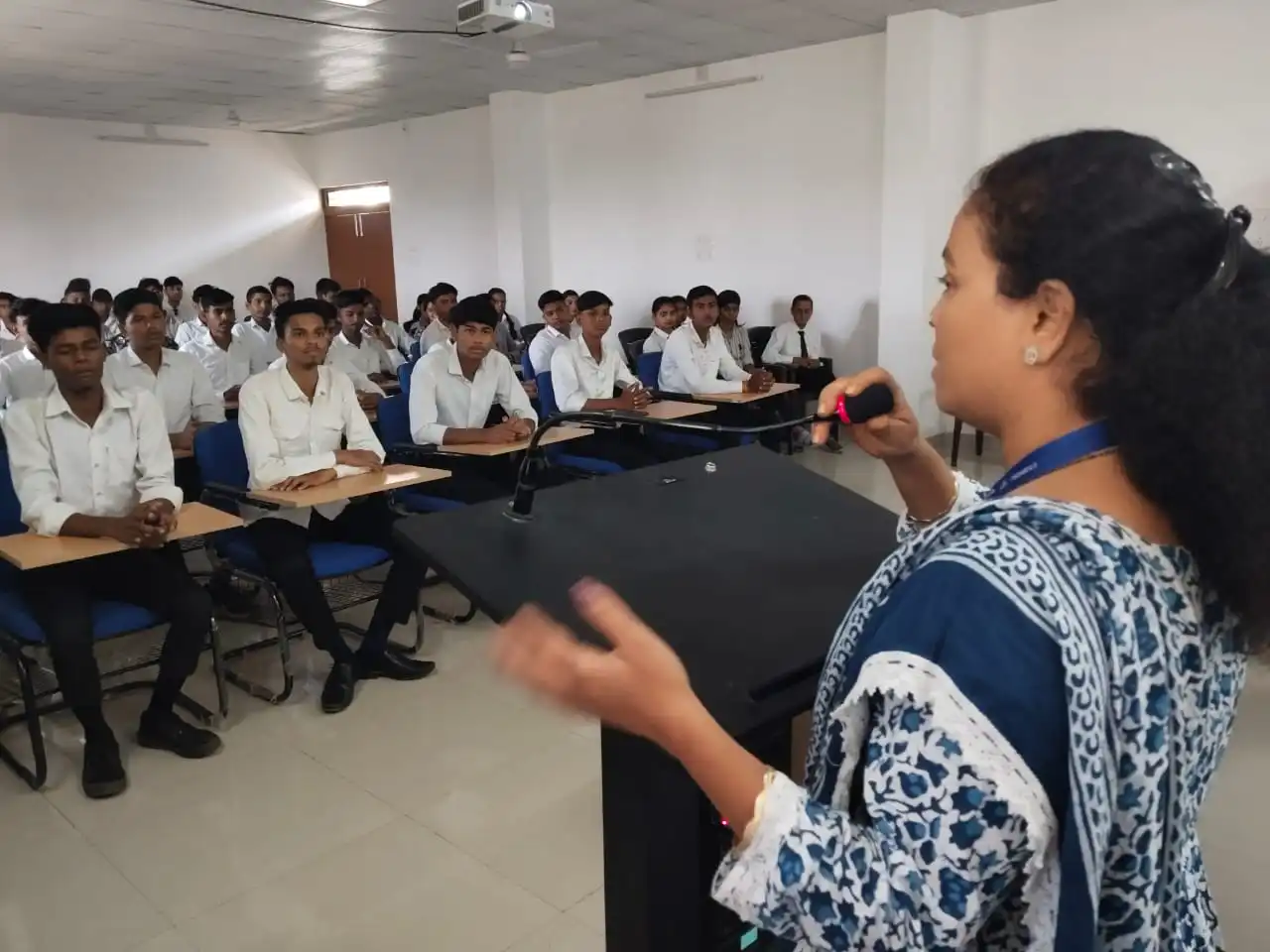 WhatsApp-Image-2024-11-05-at-11.50.17-AM-_1_